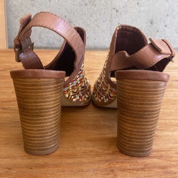 House of Harlow Multicolor Heels - Picture 3 of 7